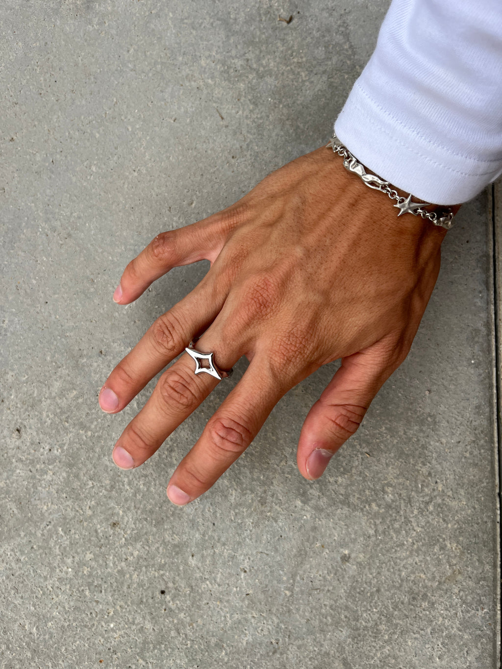 Vivienne Ring